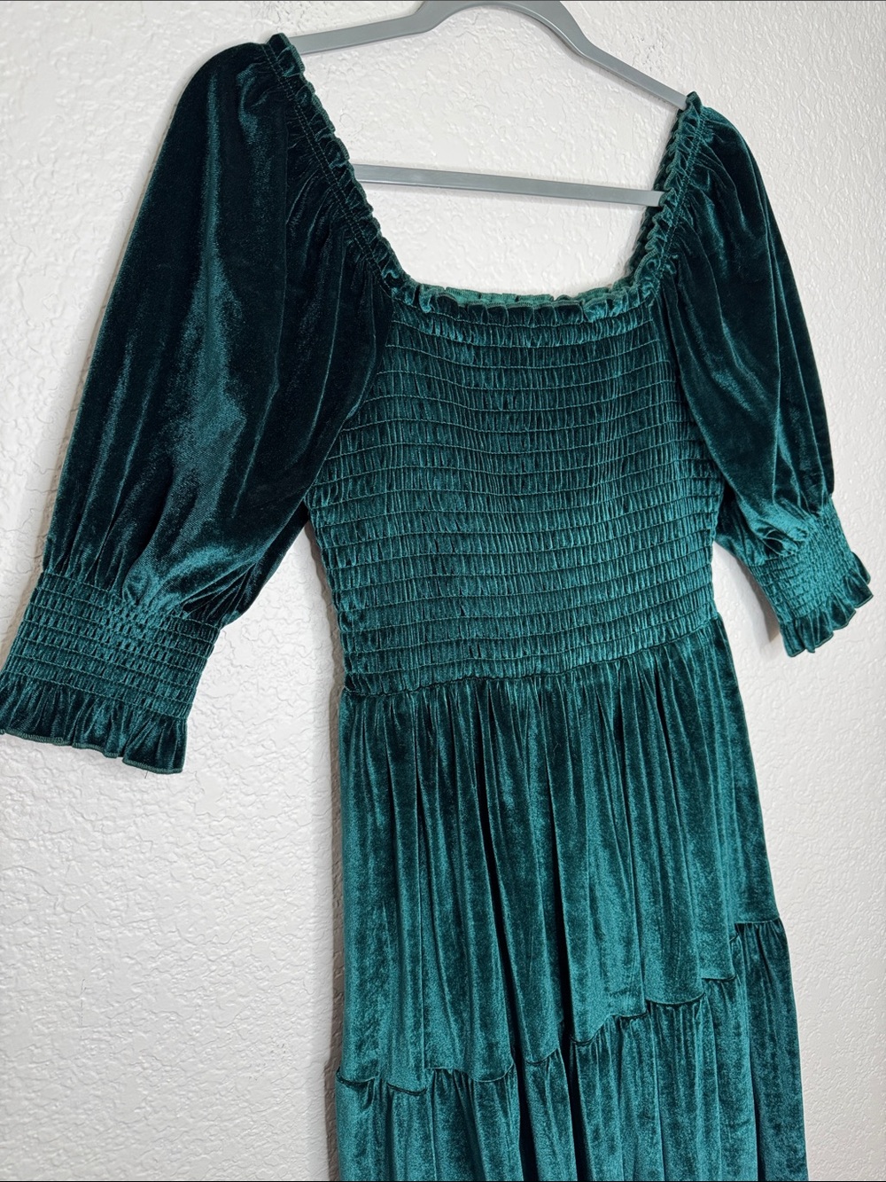 NWT Baltic Born Vivaldi Velvet Midi Dress Medium Holiday Party Photoshoot - Picture 3 of 7